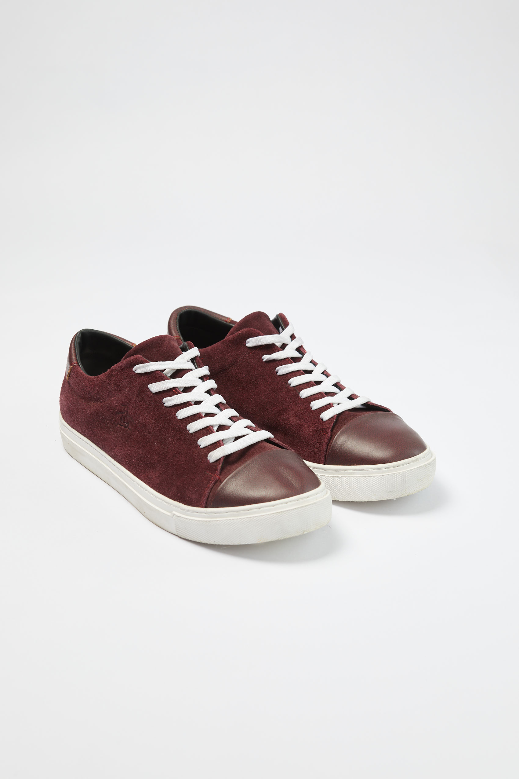 penguin_suede-sneakers_39-30-2022__picture-27083