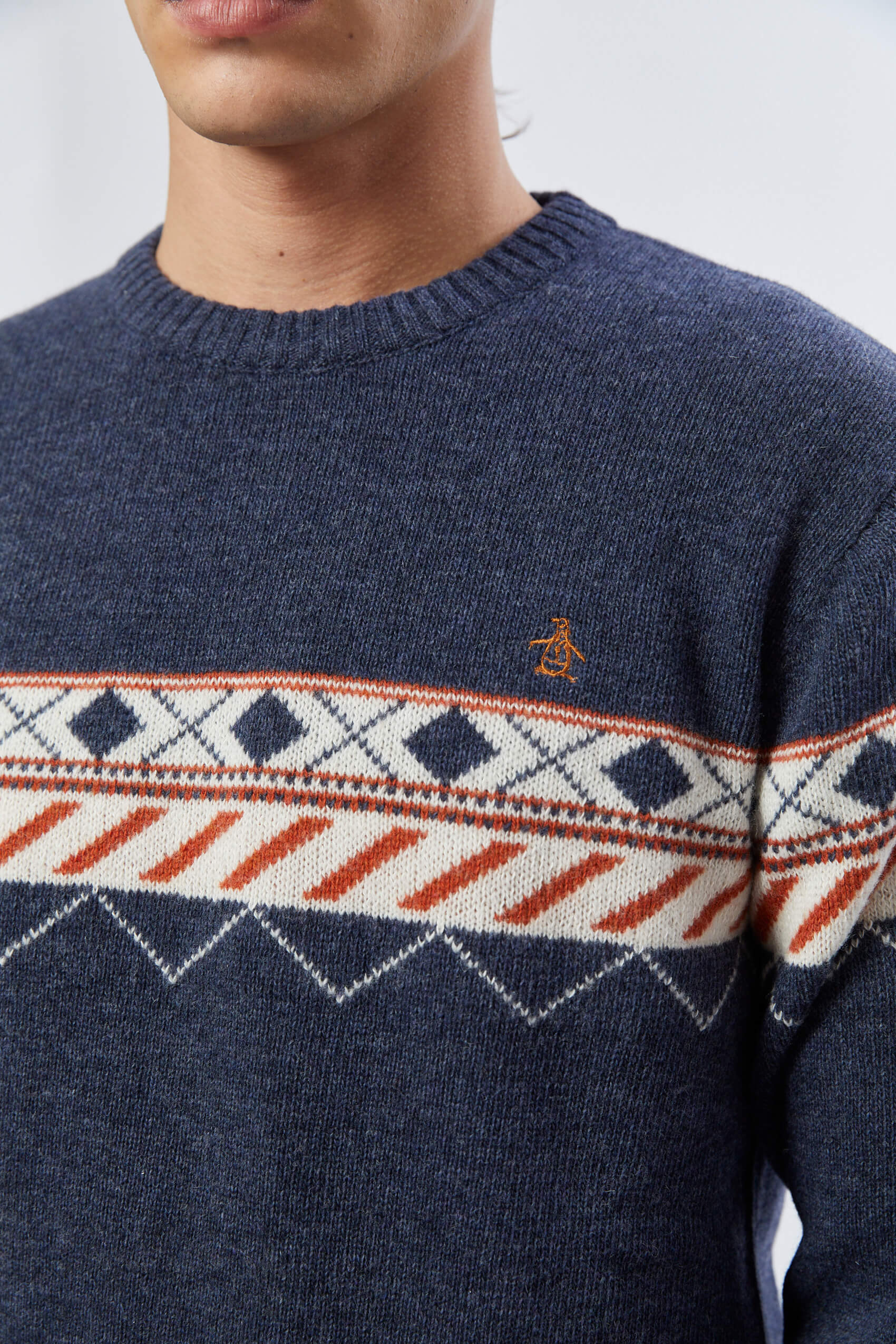 penguin_peanueax-pattern-sweater_39-11-2023__picture-36425