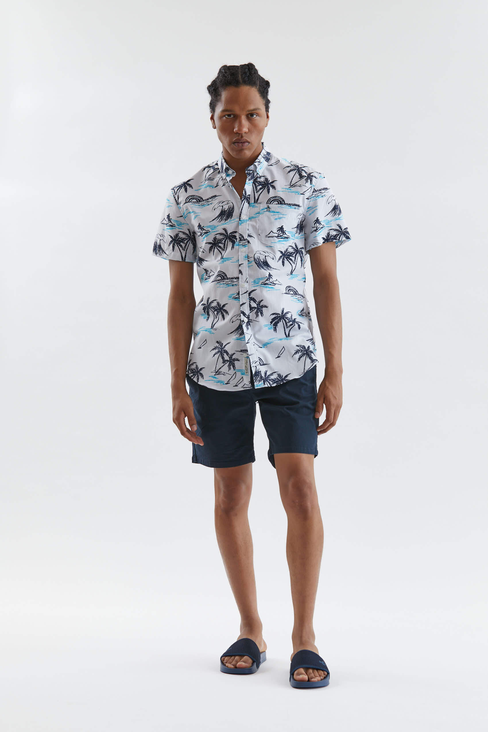 penguin_ss-palms-print-shirt_41-24-2023__picture-40314