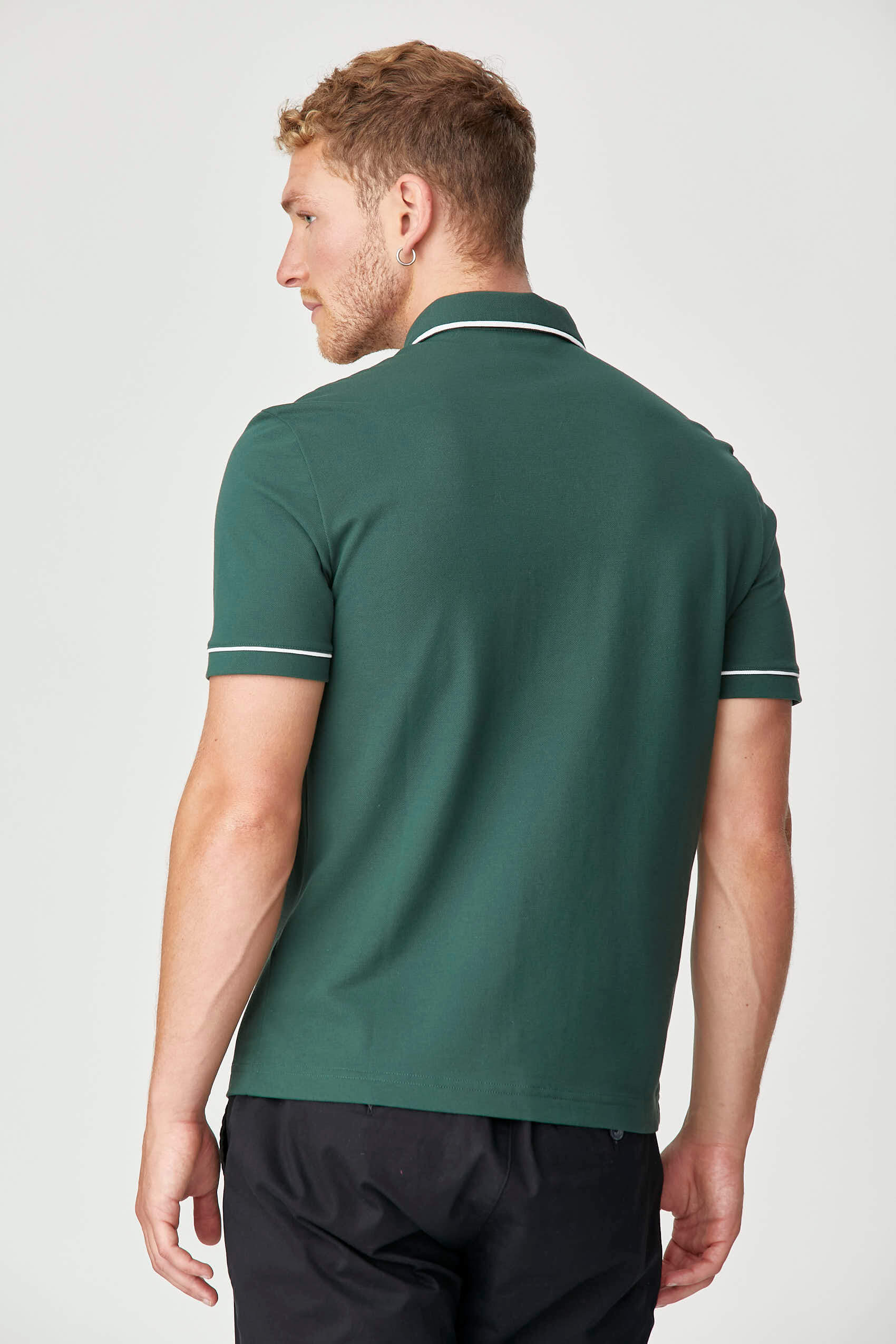 Polos Basicas