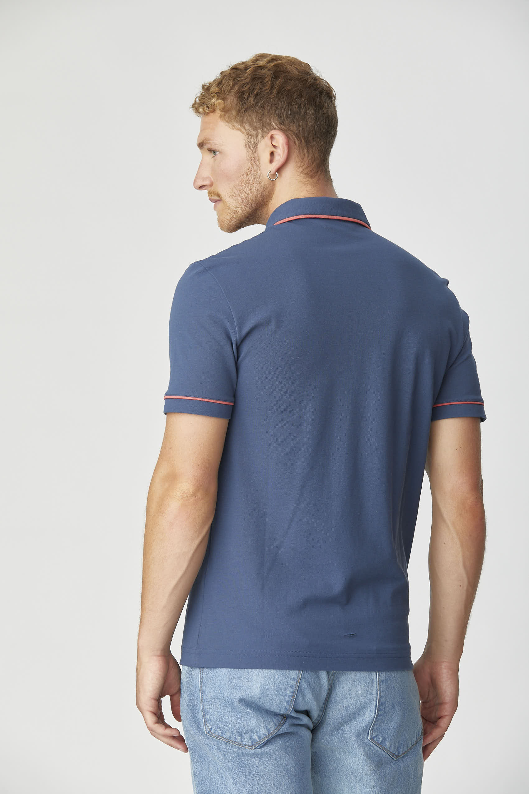 Polos Basicas